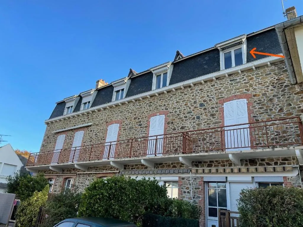 Apartment Le Bain De Mer, Studio A La Plage, Pleneuf